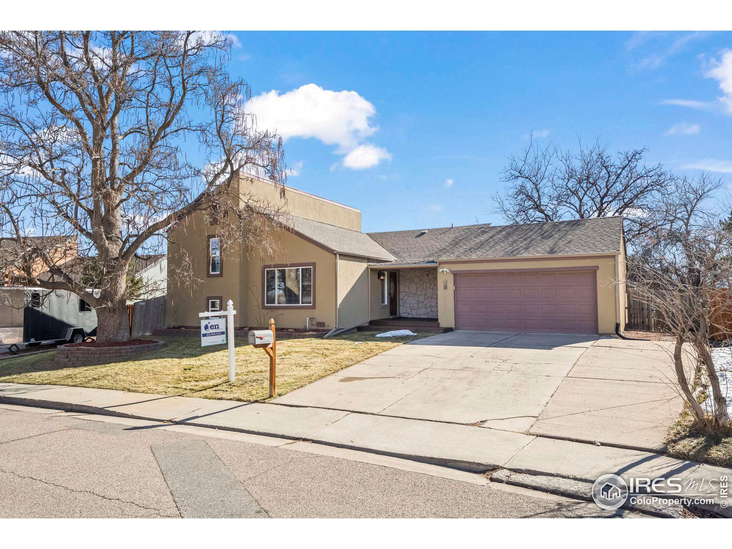2132 Ridge Dr, Broomfield, CO 80020