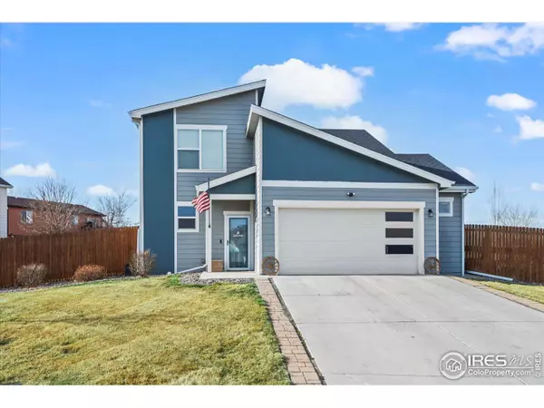 3827 Dove Ln, Evans, CO 80620