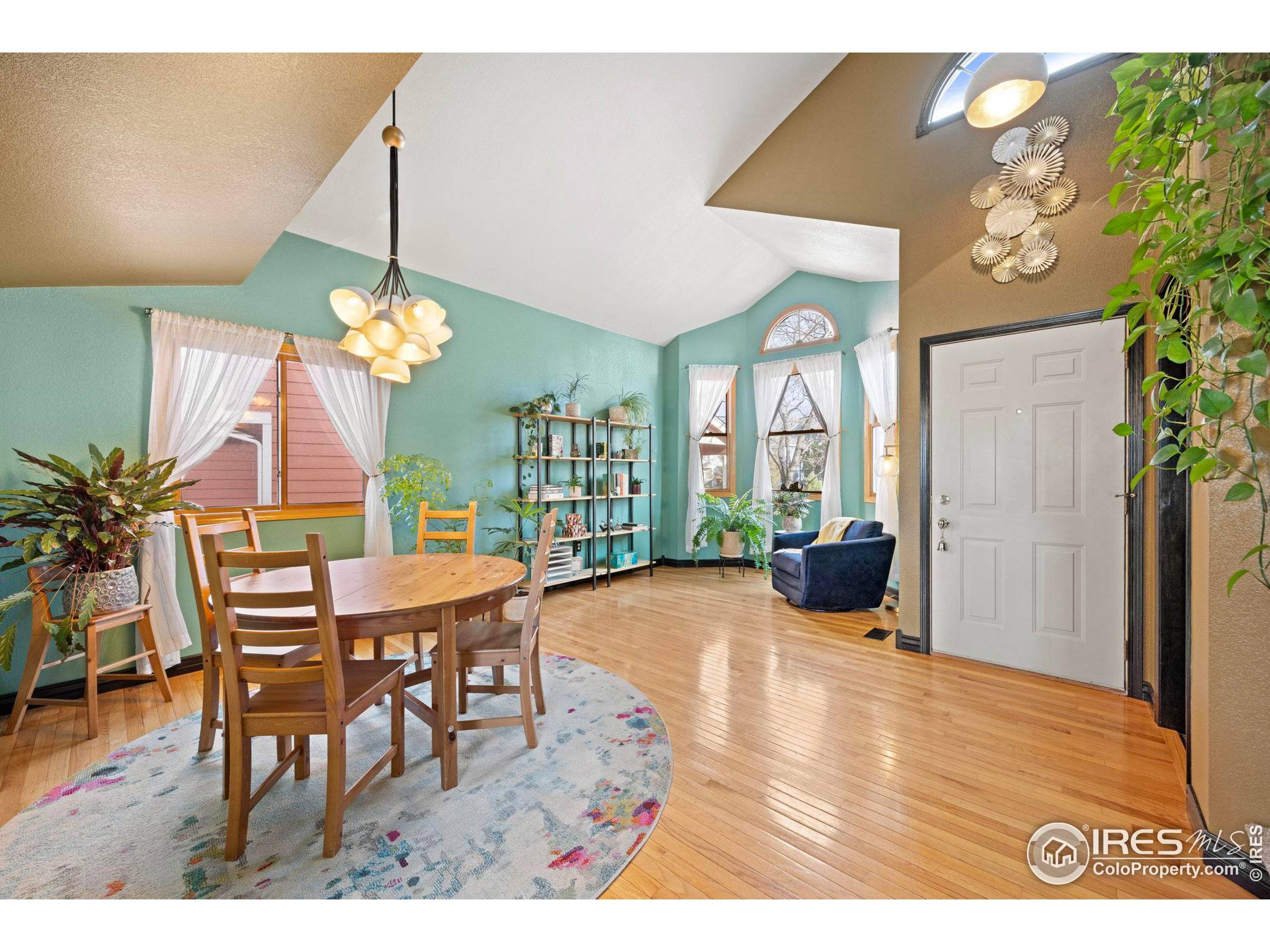 Fort Collins, CO 80525,2106 Thunderstone Ct