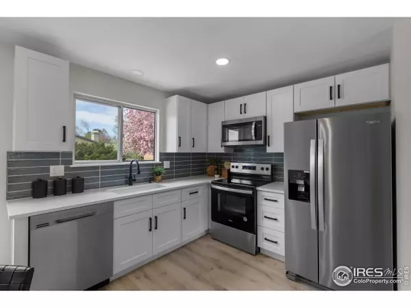 2406 Wapiti Rd, Fort Collins, CO 80525
