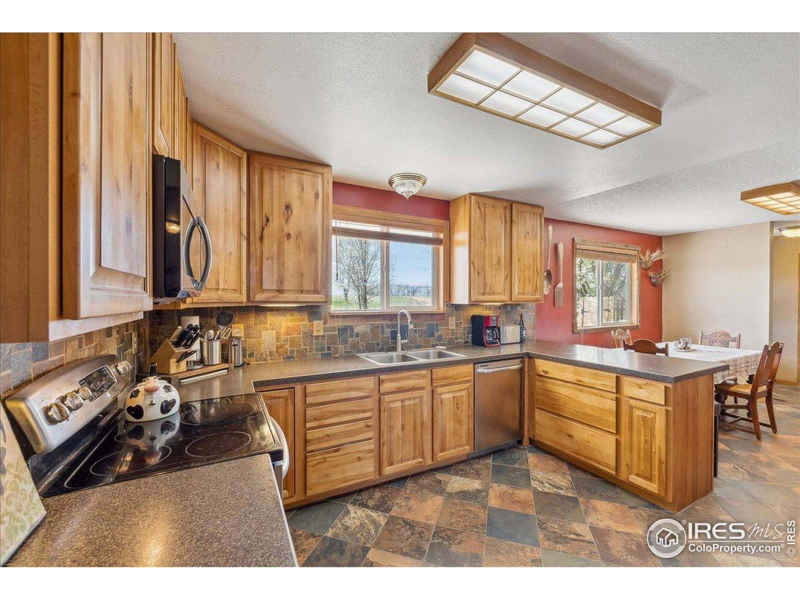 Berthoud, CO 80513,1916 W County Road 6