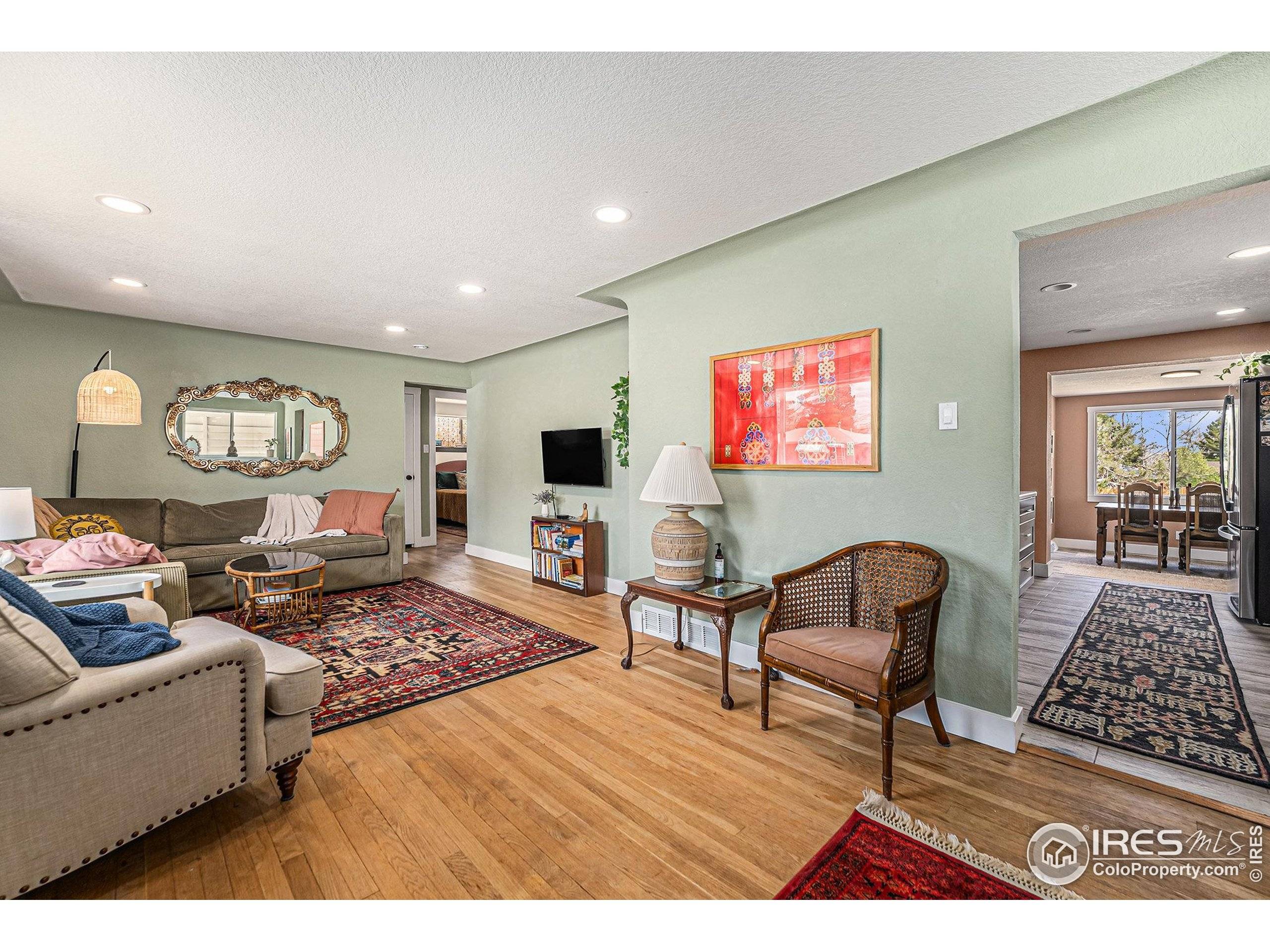 Denver, CO 80219,2566 S Stuart St