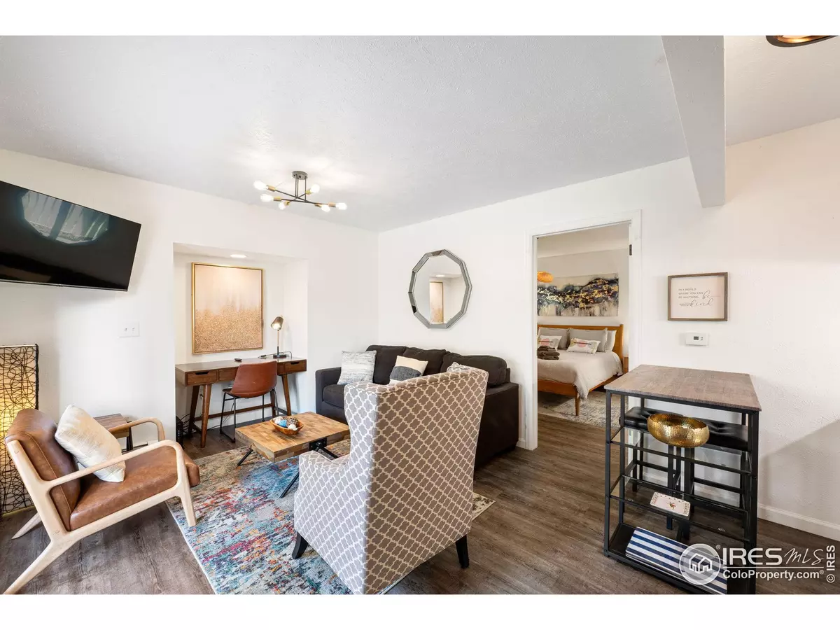 Niwot, CO 80503,8050 Niwot Rd #31