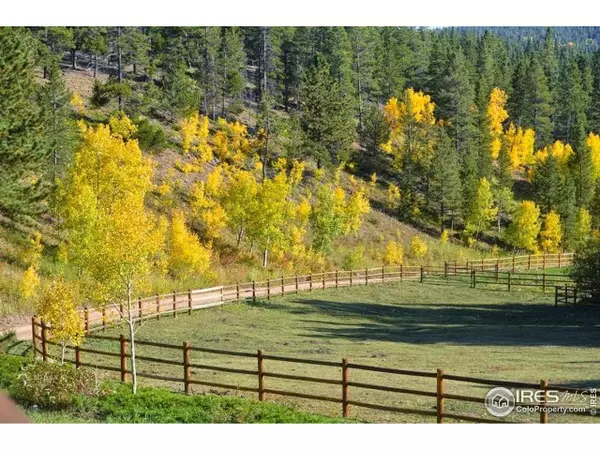 Nederland, CO 80466,7127 Highway 72