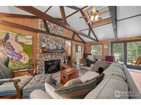 Lyons, CO 80540,332 Cedar Dr