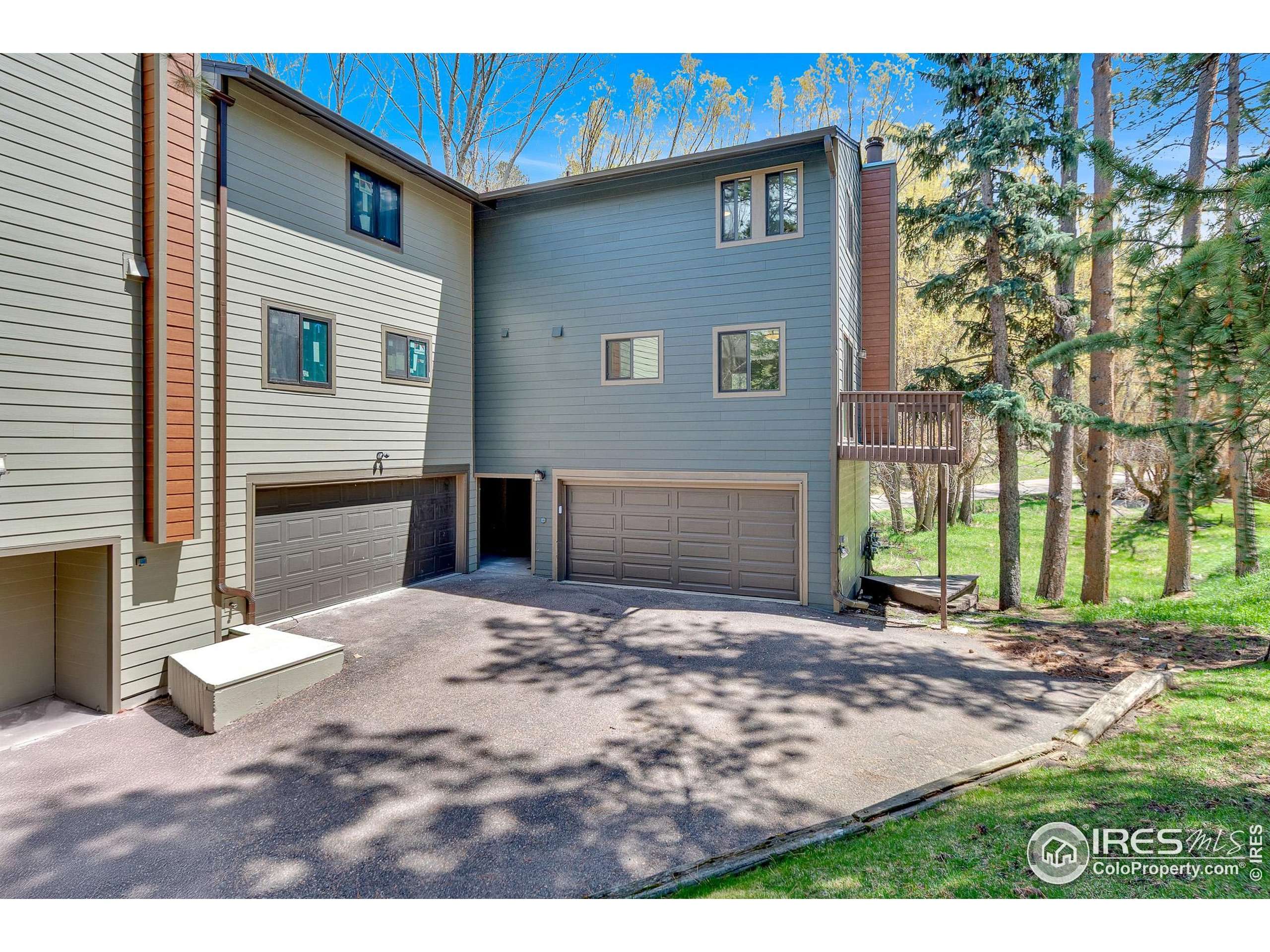 4888 Silver Spruce Ln, Evergreen, CO 80439