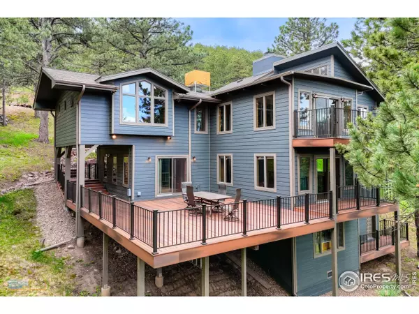 335 Pine Tree Ln, Boulder, CO 80304