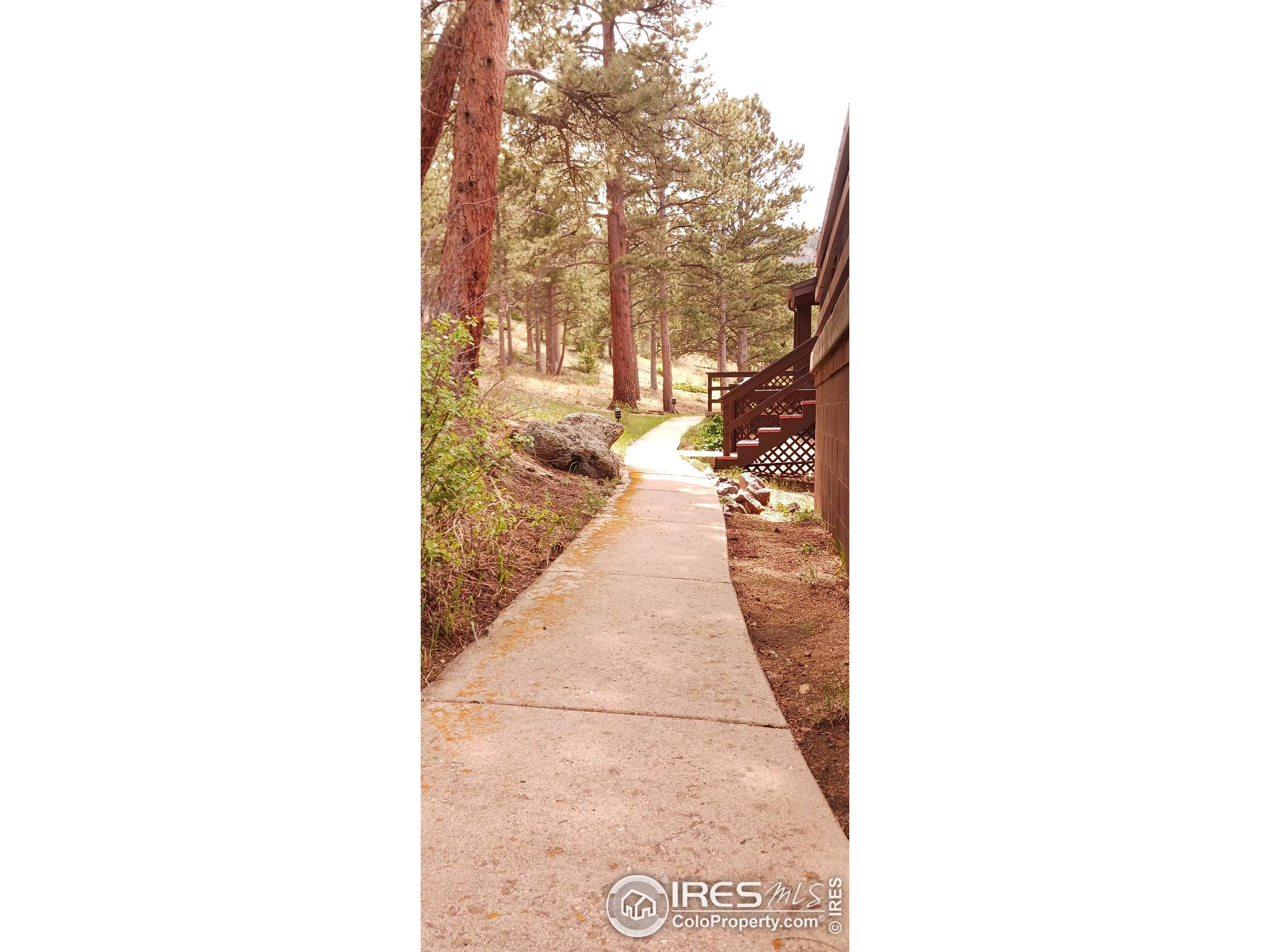 Estes Park, CO 80517,730 Spring St
