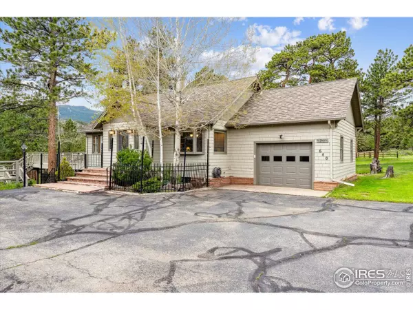 Estes Park, CO 80517,640 Pinewood Ln