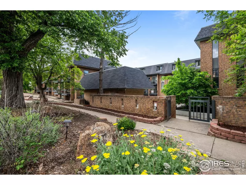 1065 University Ave #121, Boulder, CO 80302