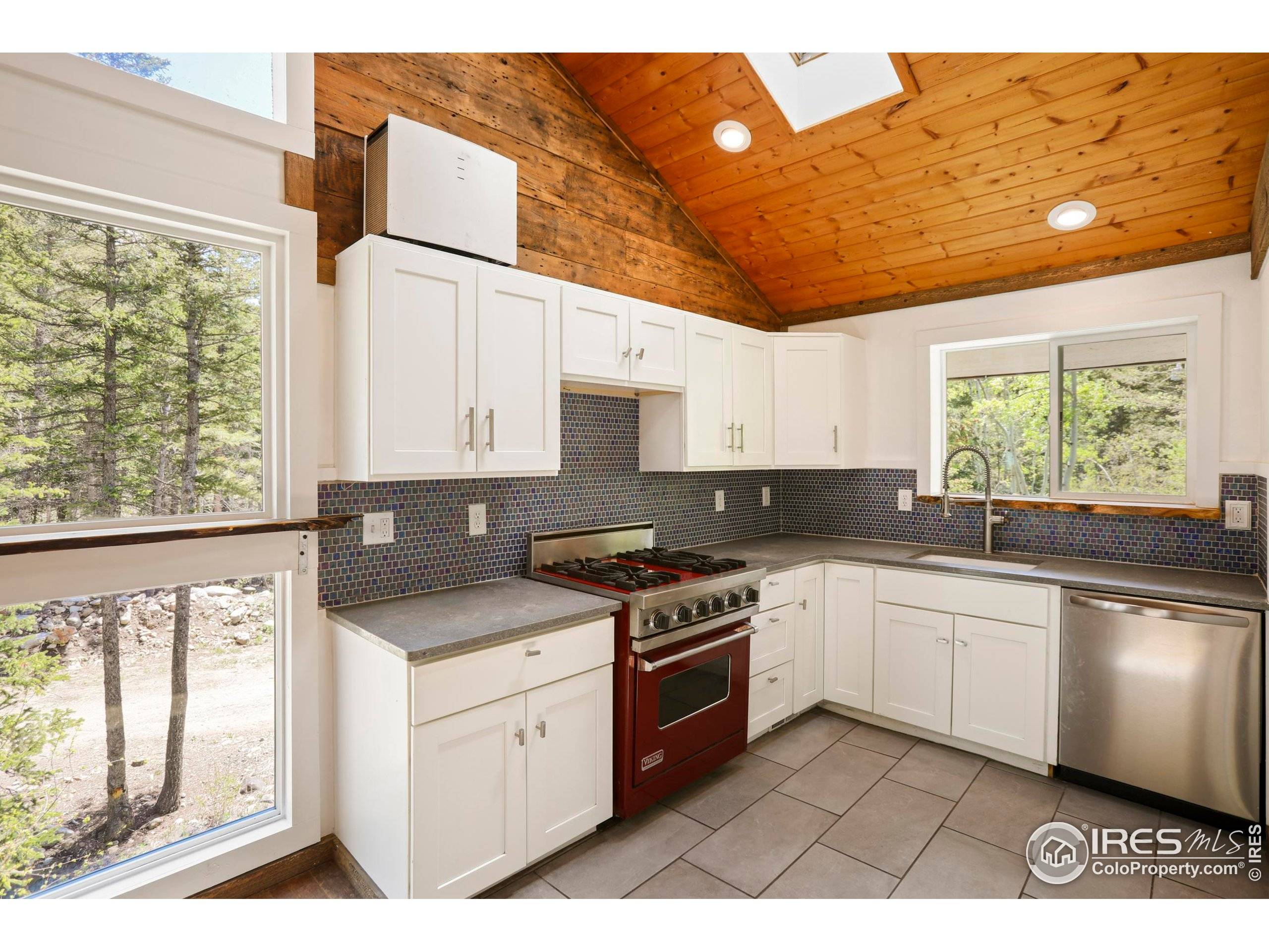 Jamestown, CO 80455,90 California Gulch Rd