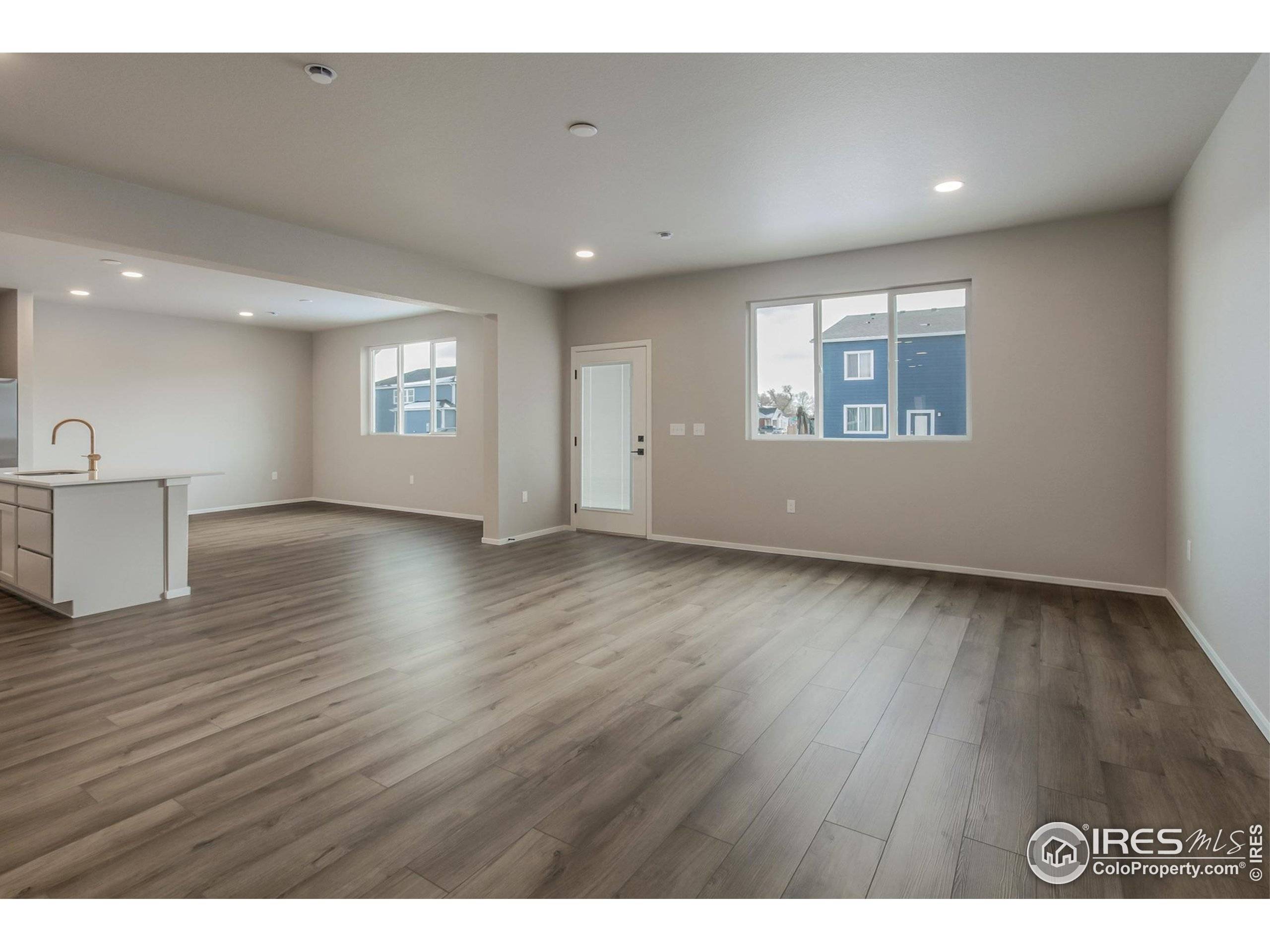 Johnstown, CO 80534,1590 Sunflower Way