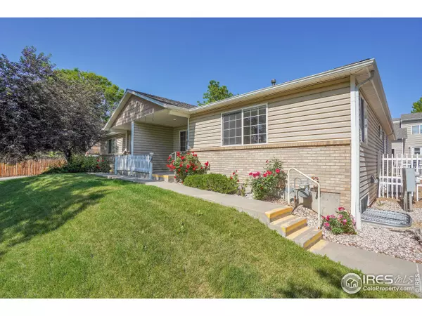 2156 Collyer St, Longmont, CO 80501