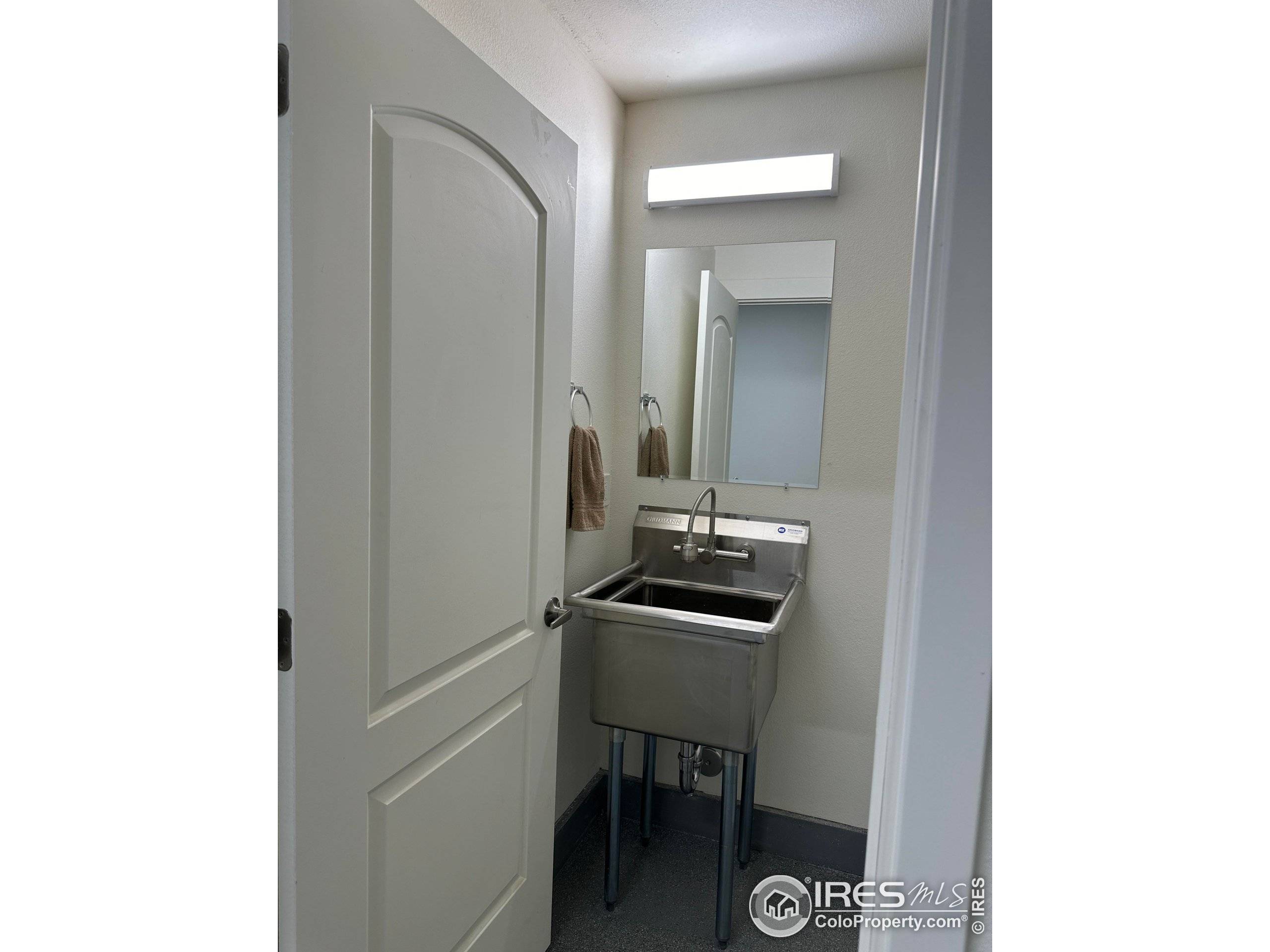 Mead, CO 80542,341 1st St #4
