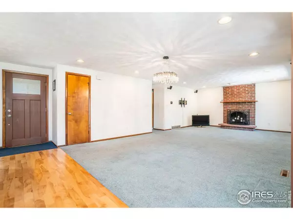 Loveland, CO 80538,3011 Douglas Ave