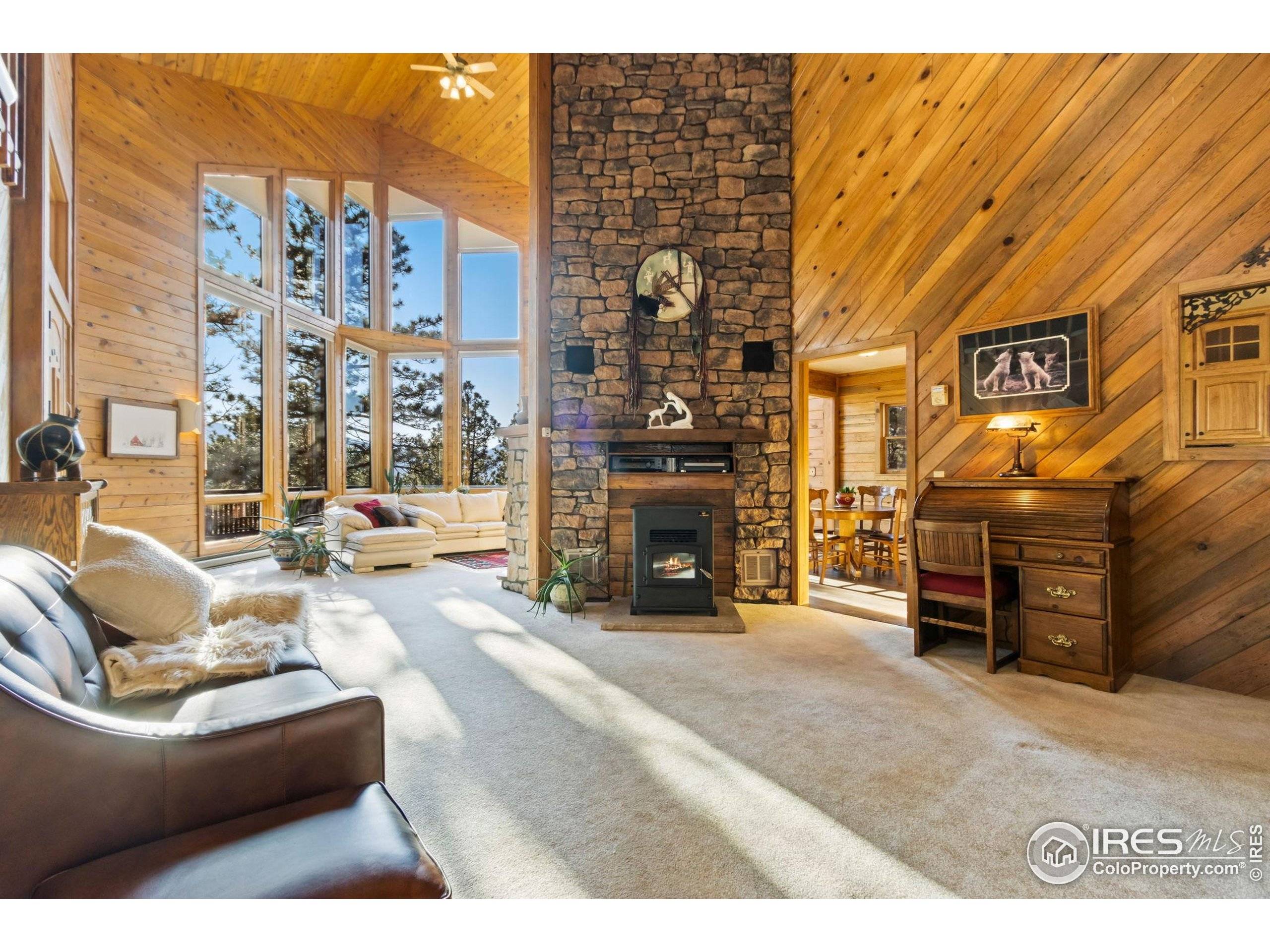 Loveland, CO 80537,451 Newell Dr