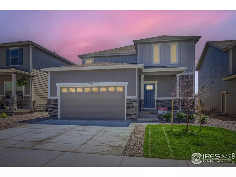 786 Griffith St, Lochbuie, CO 80603