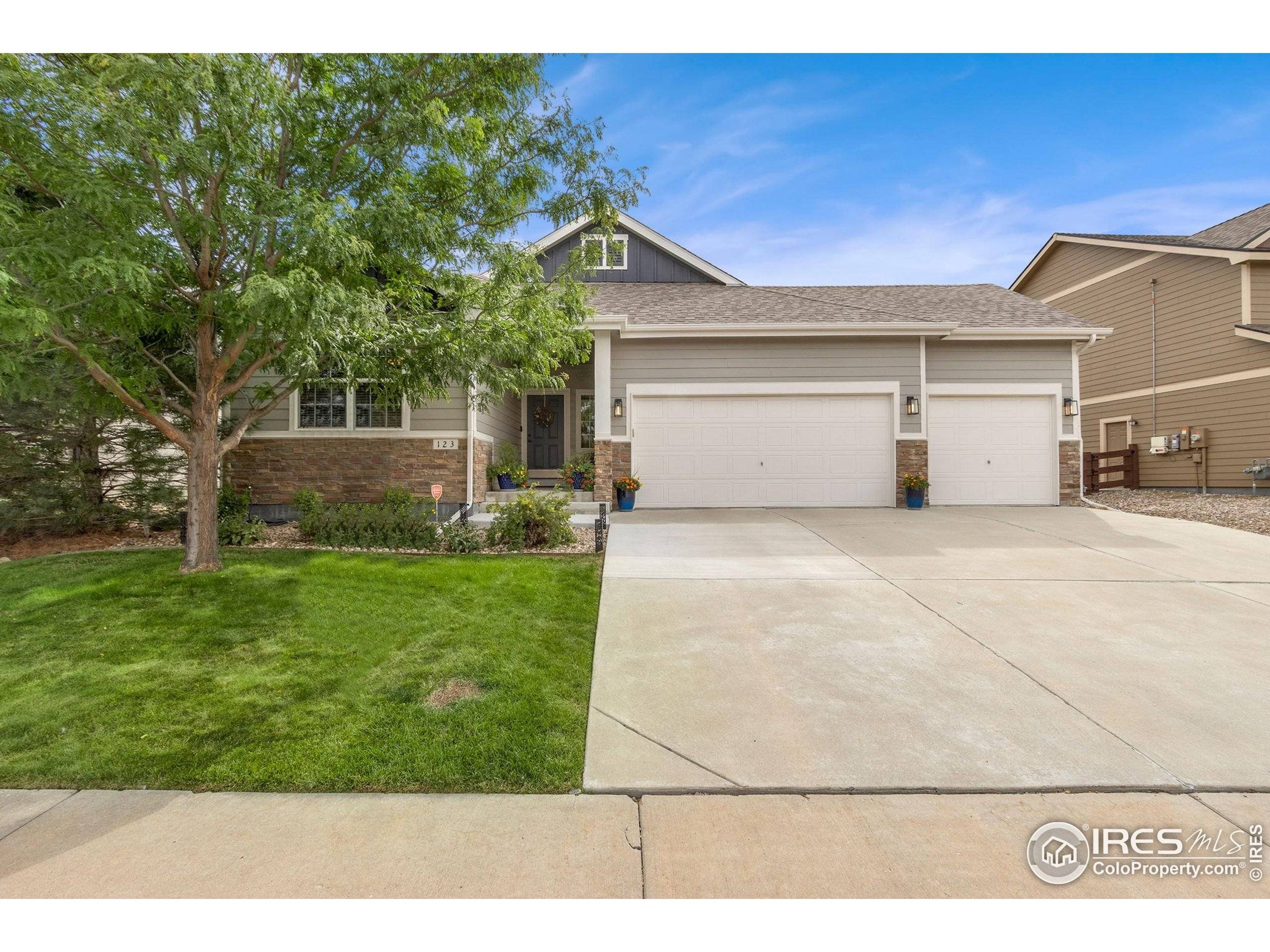 123 Kitty Hawk Dr, Windsor, CO 80550