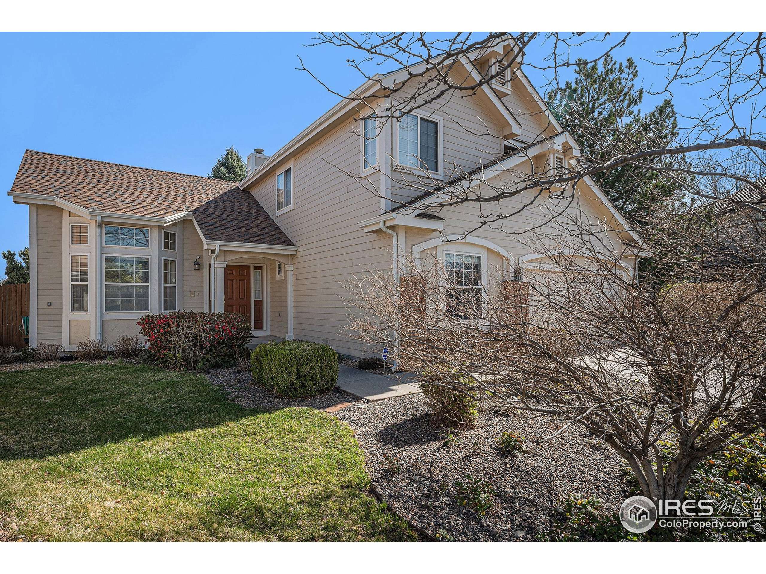 8825 Fairview Oaks Pl, Lone Tree, CO 80124