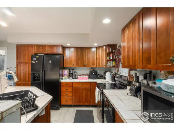Loveland, CO 80537,643 W 10th St