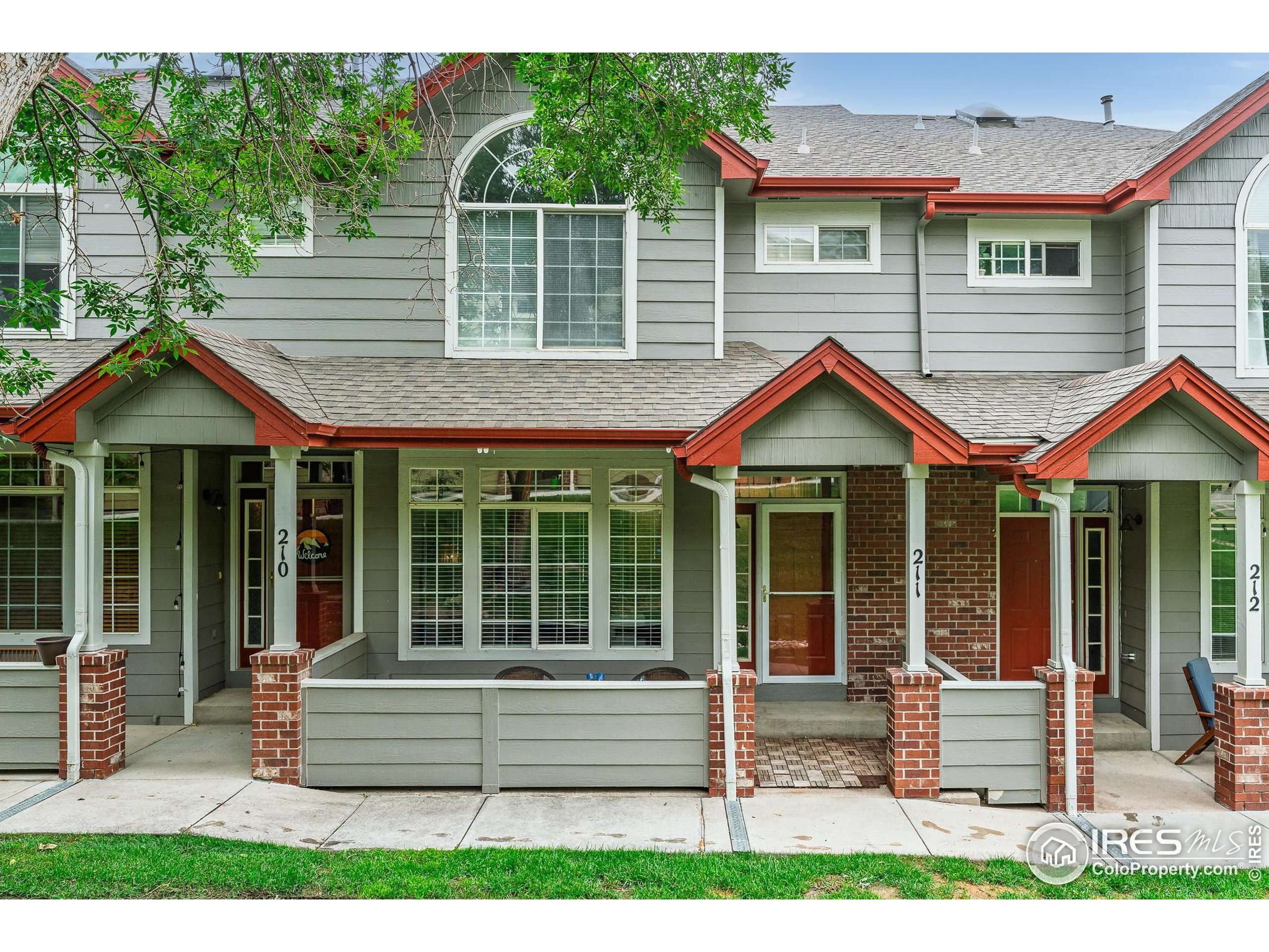 Superior, CO 80027,2855 Rock Creek Cir #211