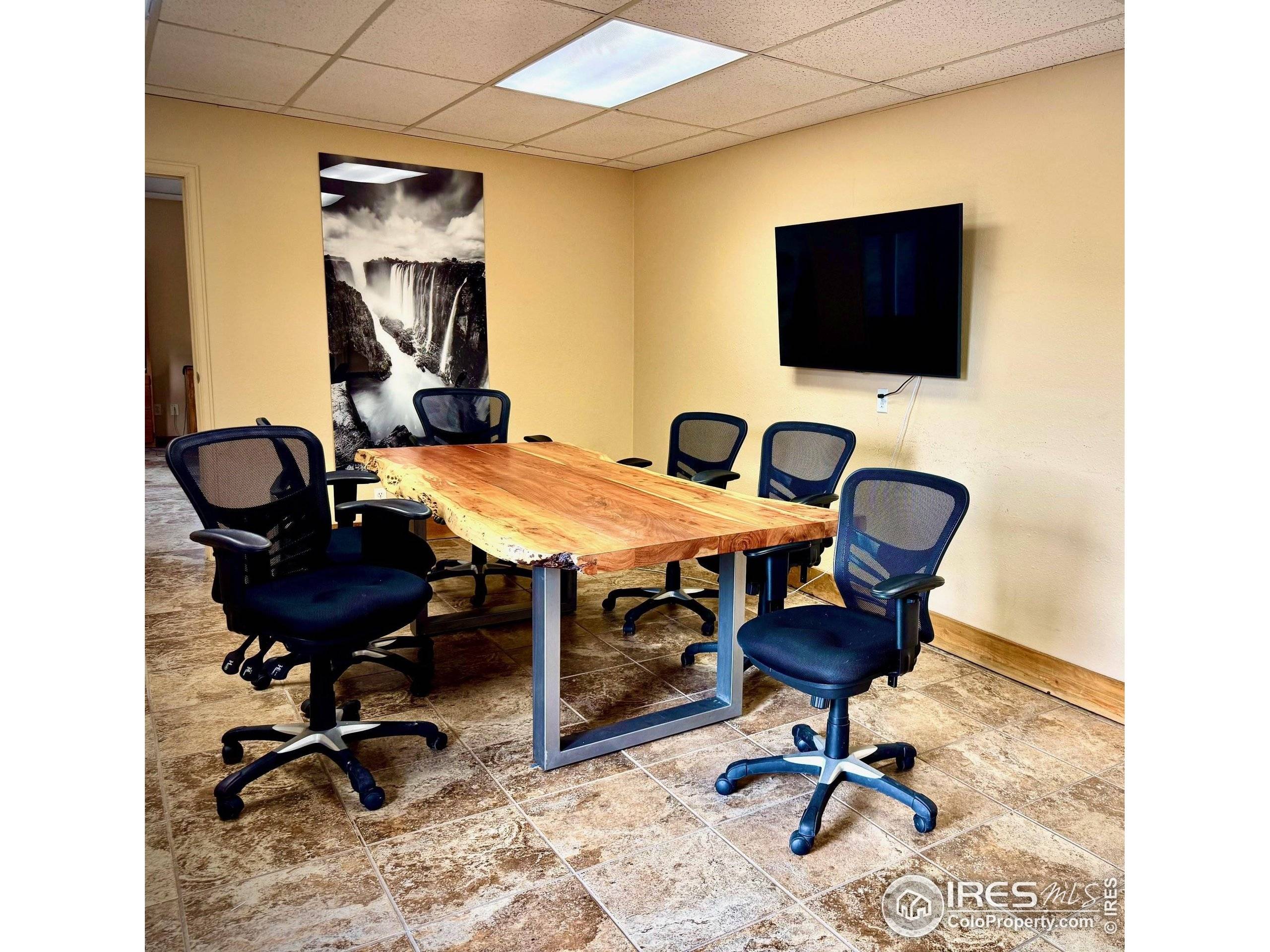 Estes Park, CO 80517,513 Big Thompson Ave #200