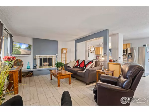 Loveland, CO 80537,808 S Del Norte Ave
