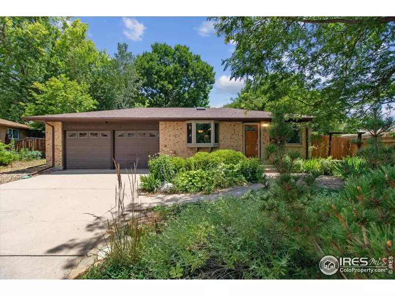 852 Hubbard Dr, Longmont, CO 80504