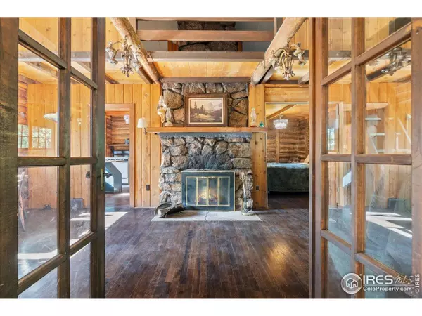 Lyons, CO 80540,49 Riverside Dr
