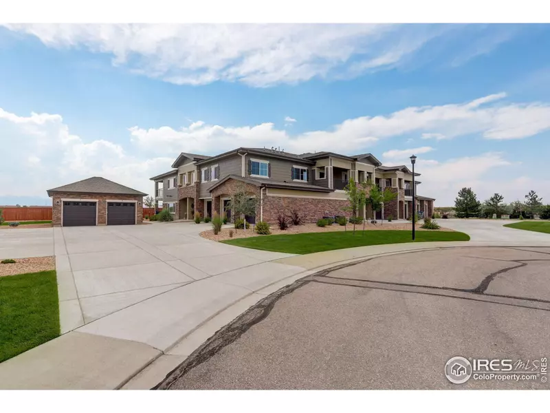 2435 Calais Dr #20-E, Longmont, CO 80504