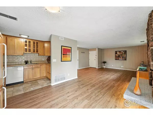Boulder, CO 80301,3365 Chisholm Trl #304