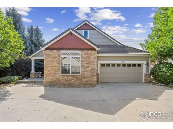 750 Windflower Dr, Longmont, CO 80504