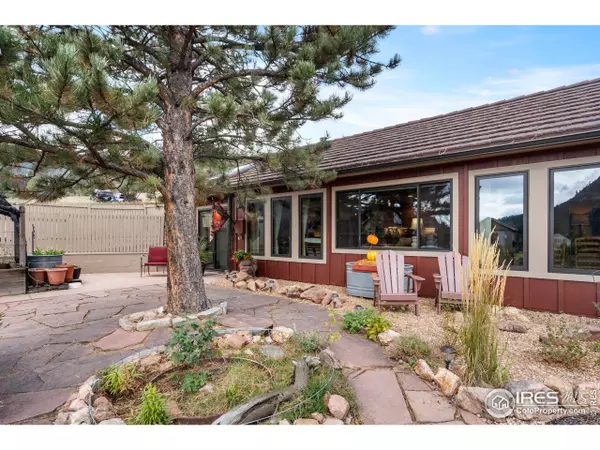 Lyons, CO 80540,123 Mohawk Rd