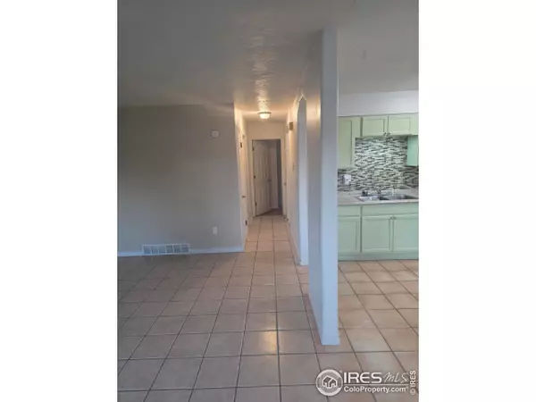 1114 Longview Dr, Fort Lupton, CO 80621