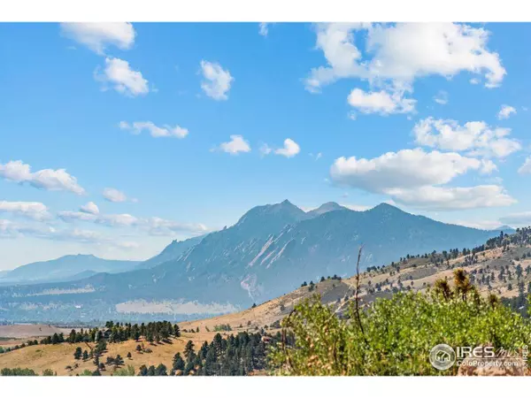 Boulder, CO 80302,9480 Mountain Ridge Dr