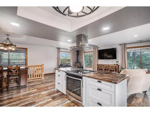 Elizabeth, CO 80107,33844 Oriole Ct