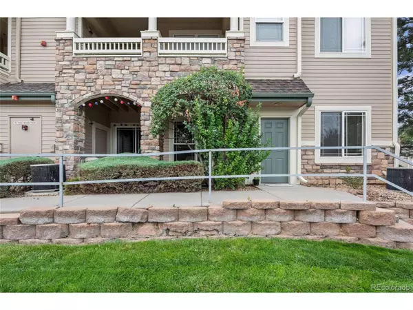 8309 S Independence Cir #101, Littleton, CO 80128