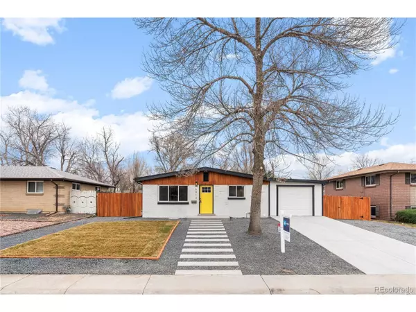 6012 Holland St, Arvada, CO 80004