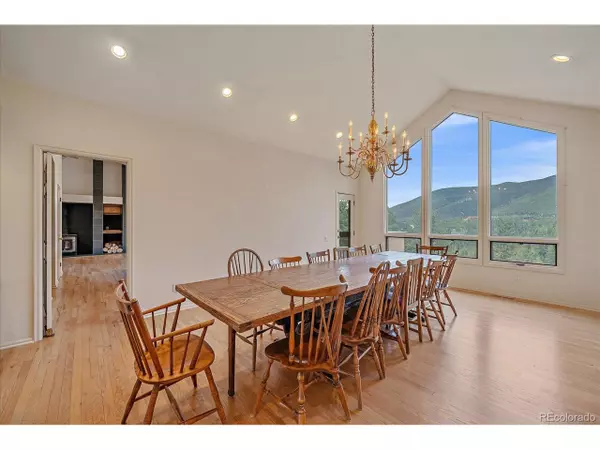 Evergreen, CO 80439,787 W Meadow Rd