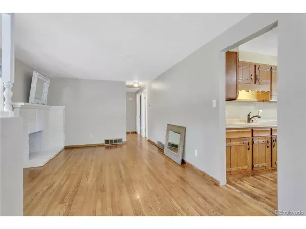Littleton, CO 80123,3442 W Berry Dr