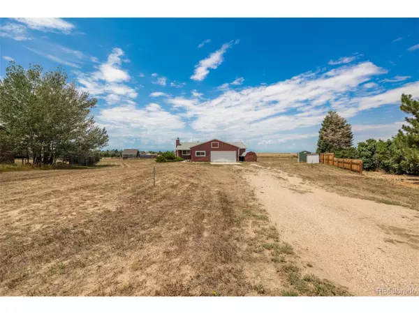 Watkins, CO 80137,2971 Hanover Ct