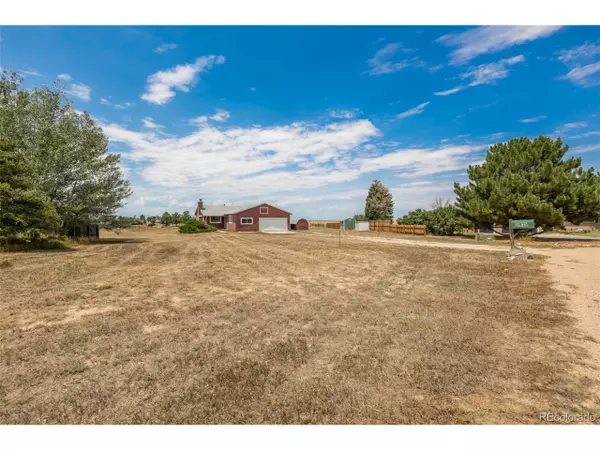 Watkins, CO 80137,2971 Hanover Ct