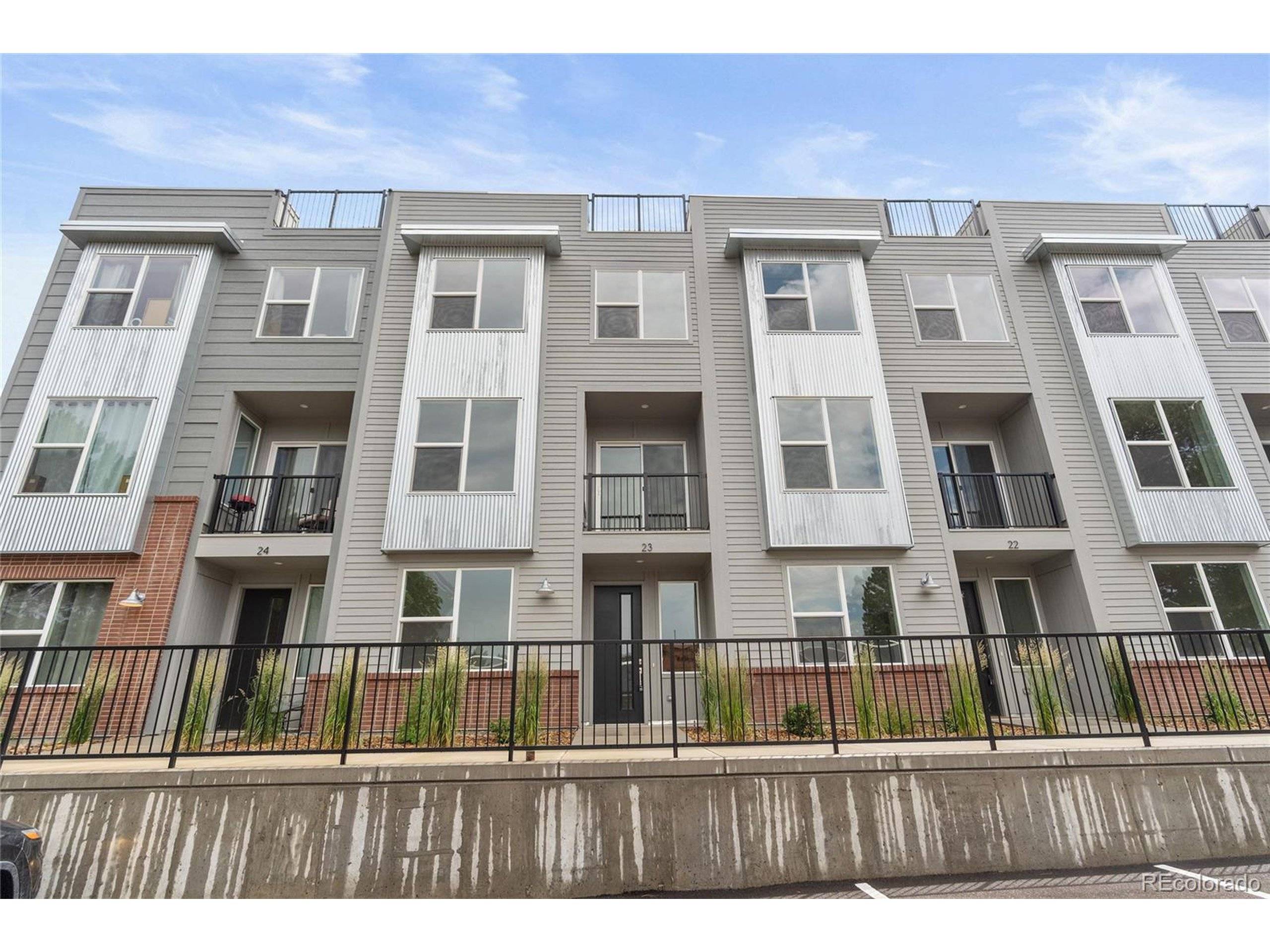 Denver, CO 80231,8711 E Hampden Ave #28