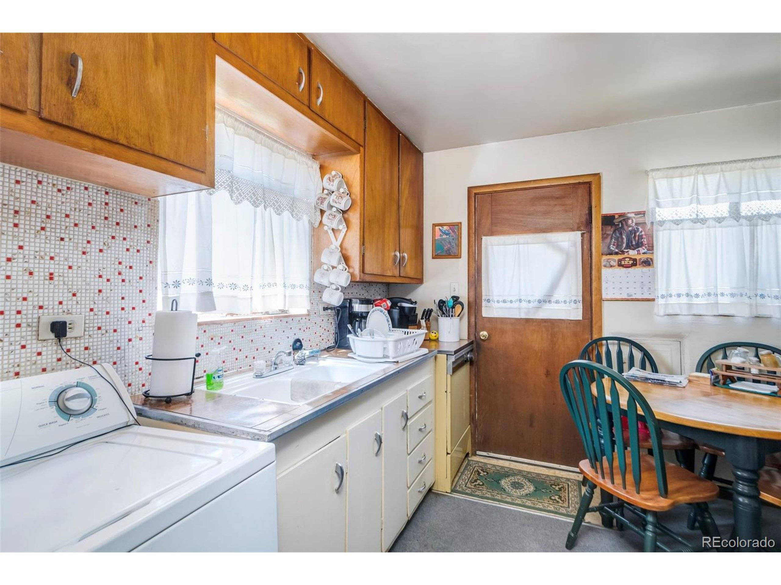 Englewood, CO 80110,4181 S Cherokee St