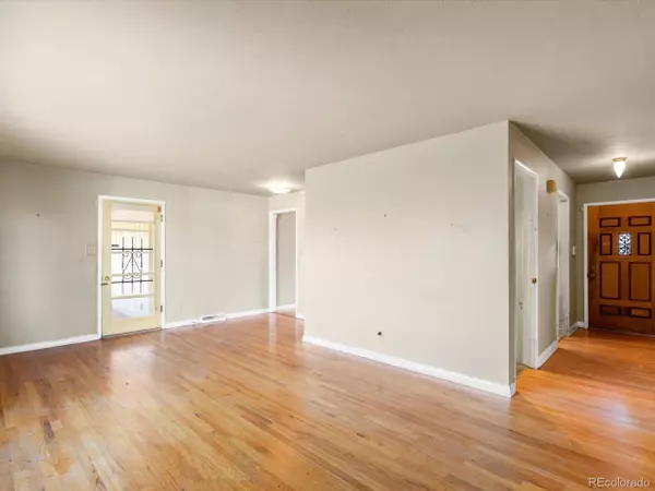 Wheat Ridge, CO 80033,9815 W 37th Ave