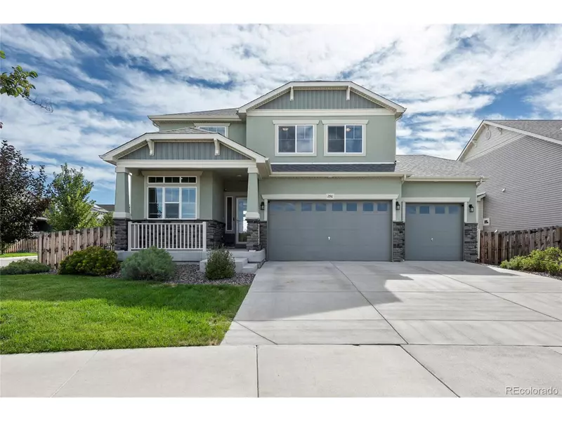 296 N Newcastle Way, Aurora, CO 80018