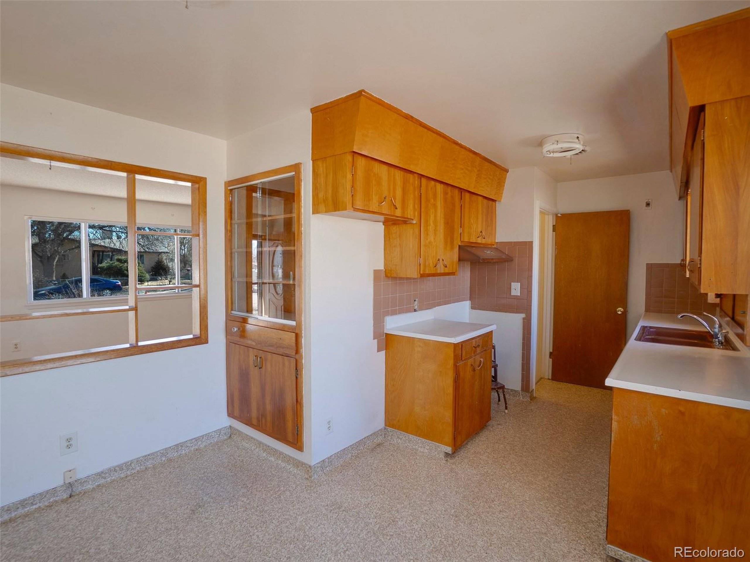 Pueblo, CO 81006,1161 Supple Cir