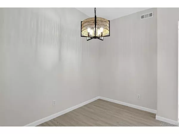 Littleton, CO 80120,1631 W Canal Cir #832