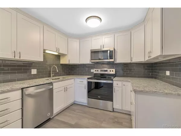 605 S Clinton St #8B, Denver, CO 80247