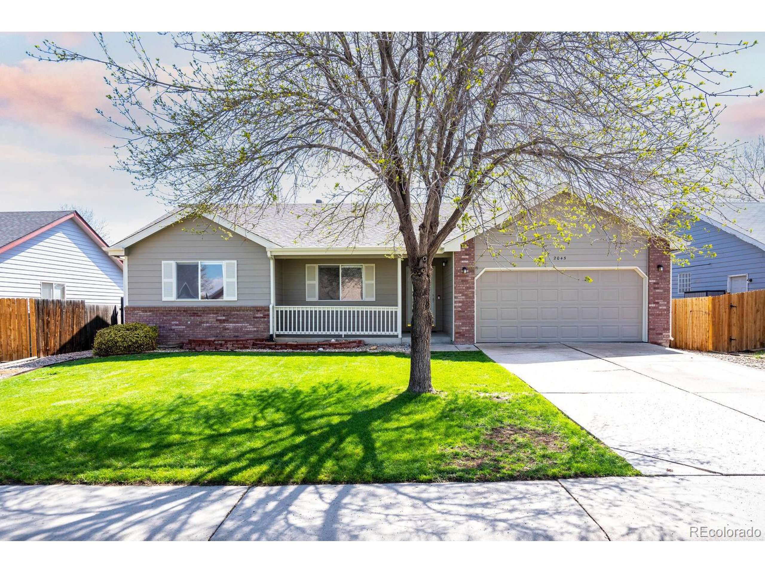 2045 Parkwood Dr, Johnstown, CO 80534